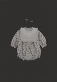 Louisiella Tribia Bib