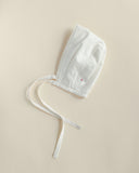 Ferne Dove White Field Bonnet